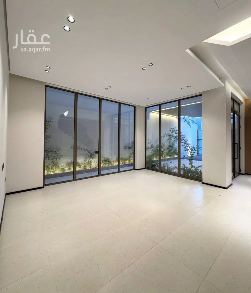 4 bedroom villa in Al Aridh 11