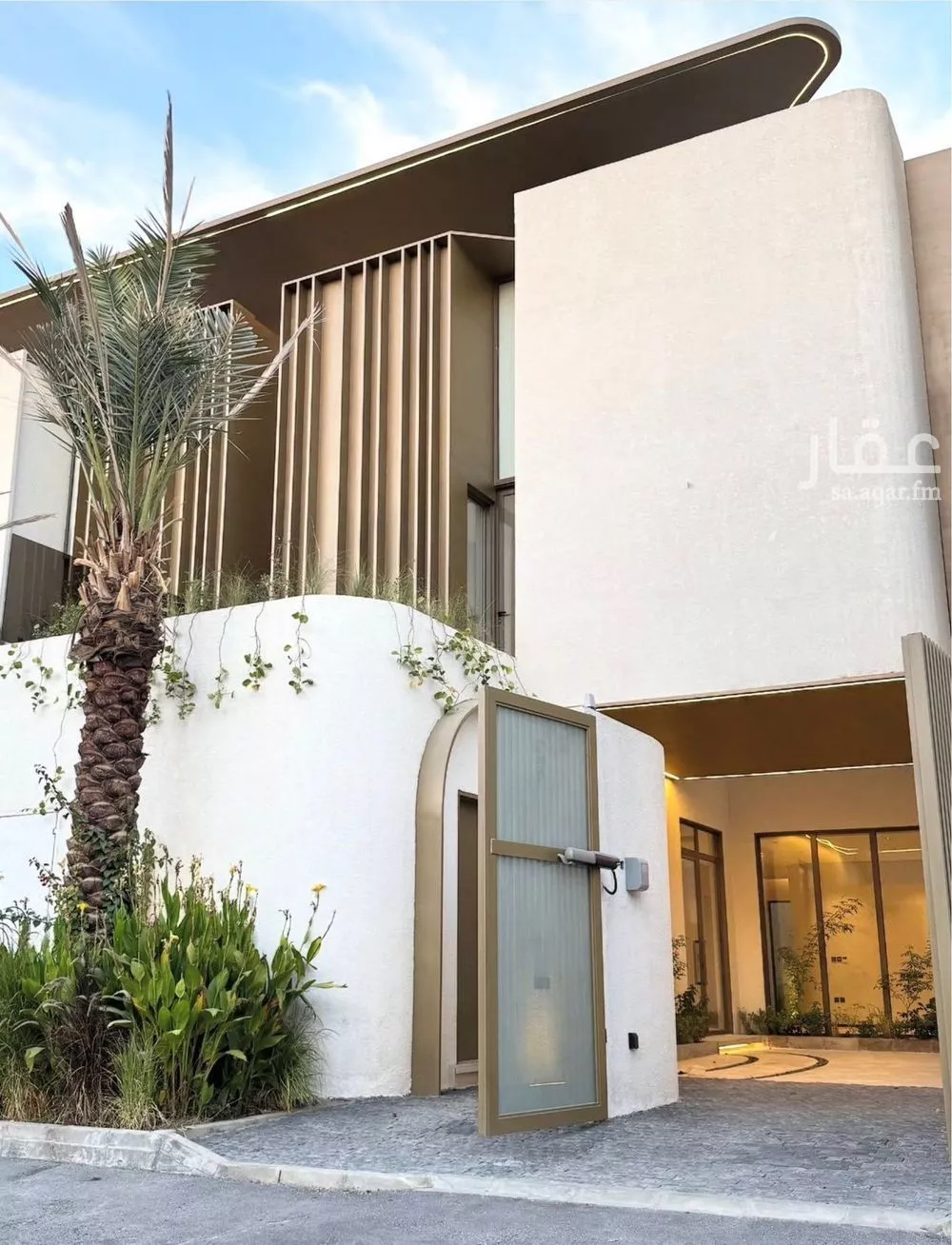 4 bedroom villa in Al Aridh 3