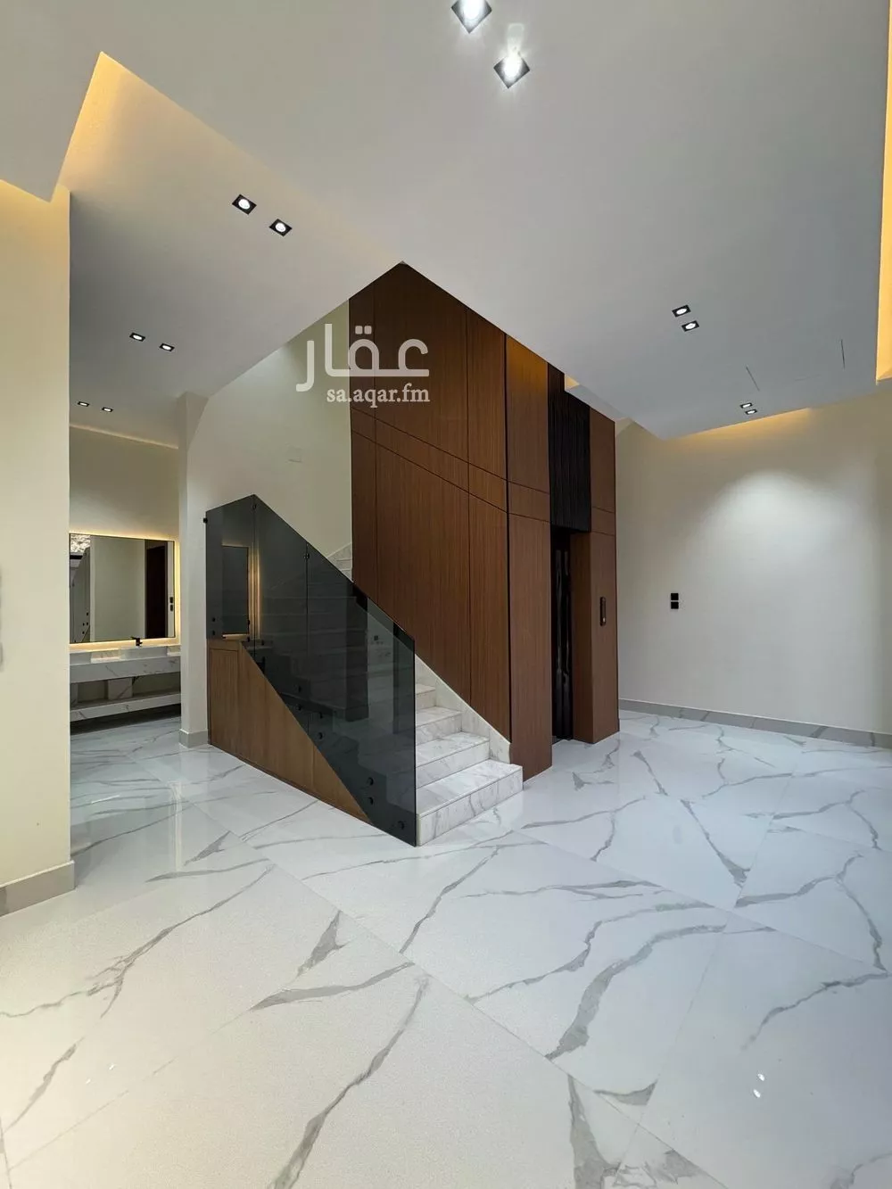 5 bedroom villa in Al Narjis 12