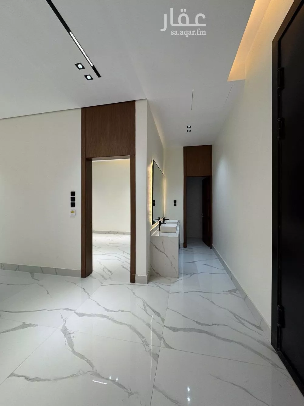 5 bedroom villa in Al Narjis 13
