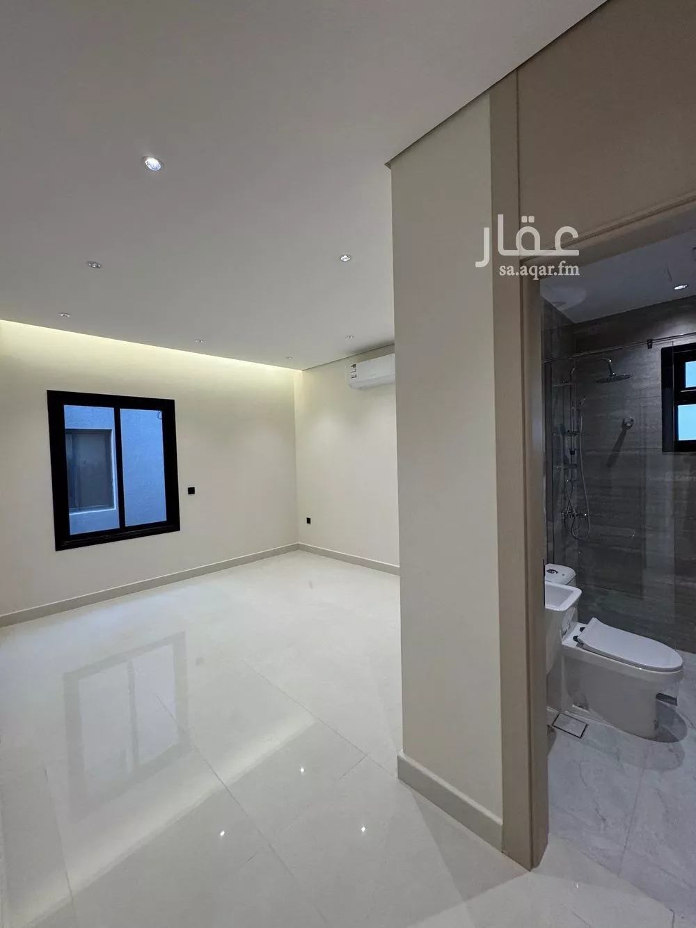 4 bedroom villa in Al Aridh 11