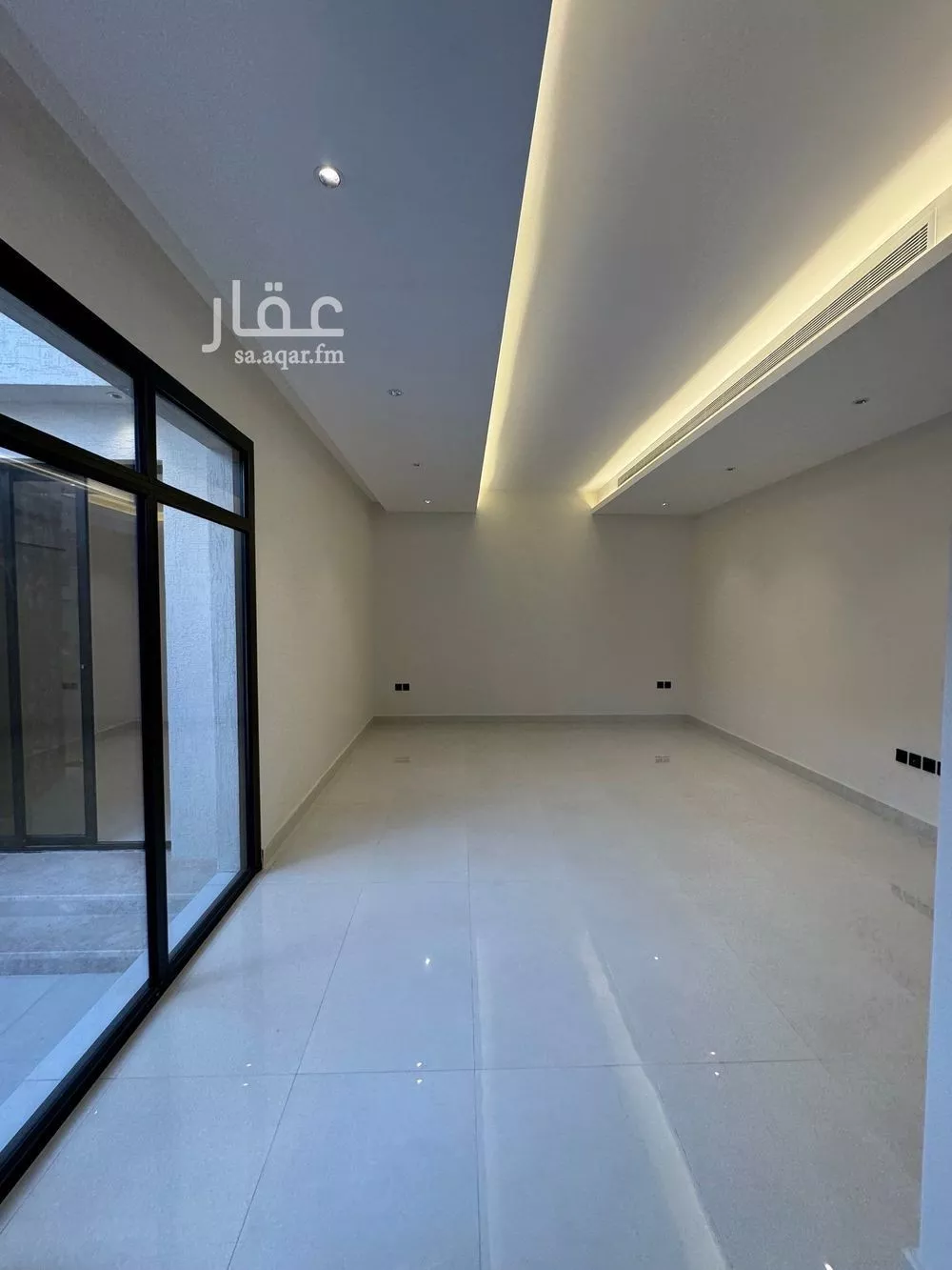 4 bedroom villa in Al Aridh 15