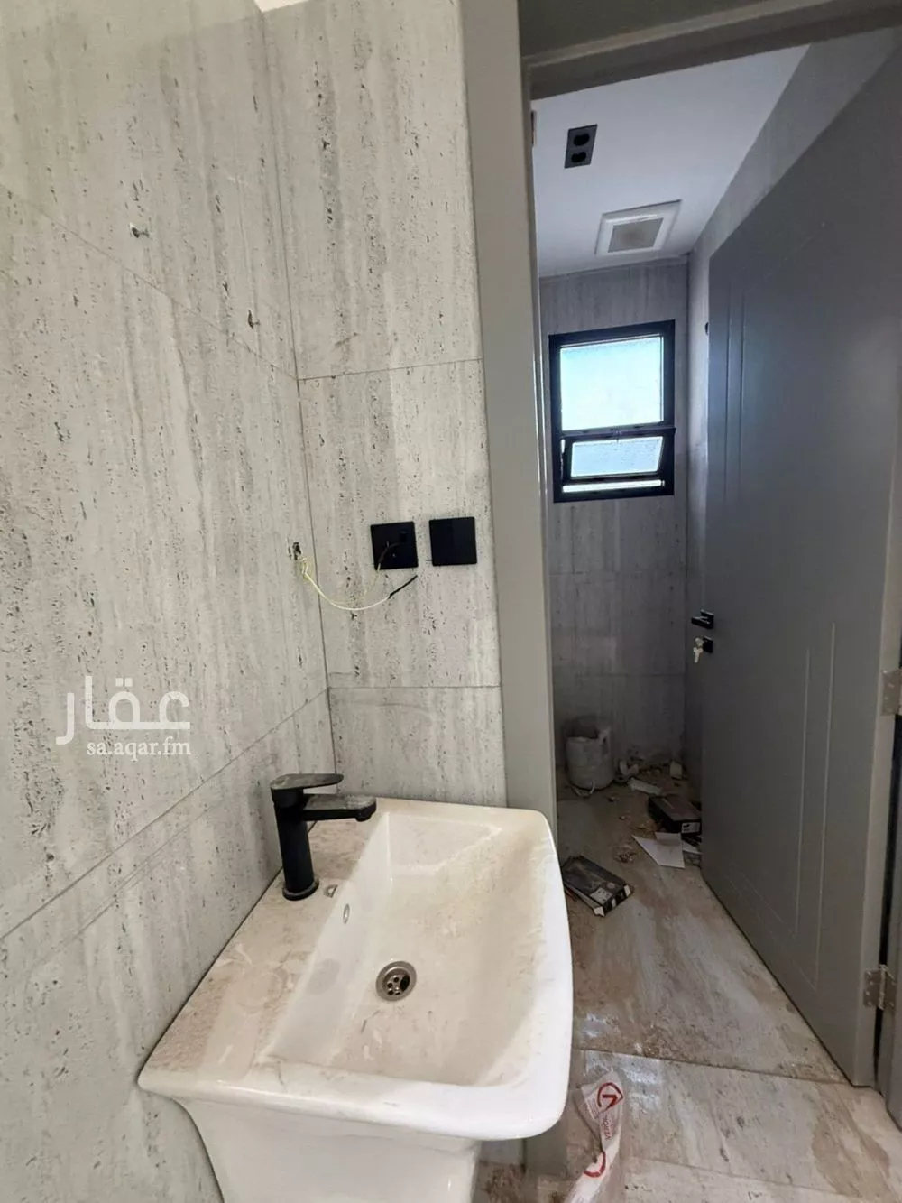 فيلا 5 غرف في طويق 11