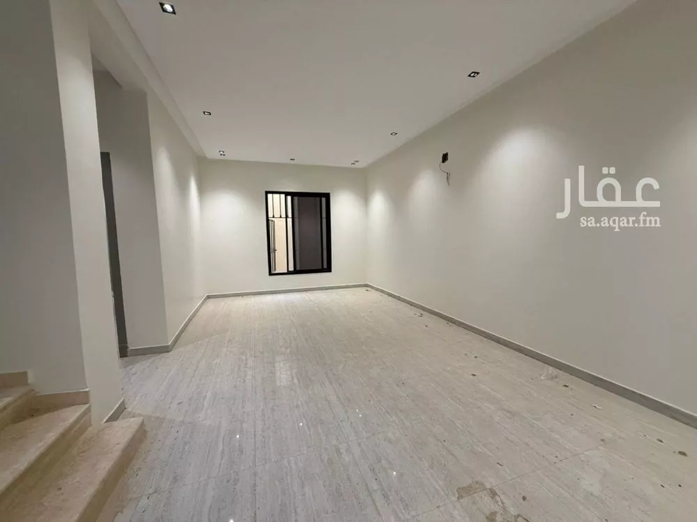 فيلا 5 غرف في طويق 19