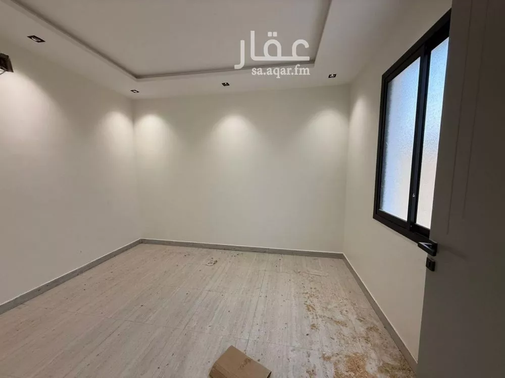 فيلا 5 غرف في طويق 6