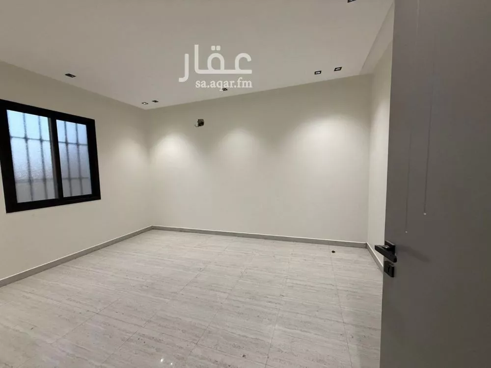 فيلا 5 غرف في طويق 9