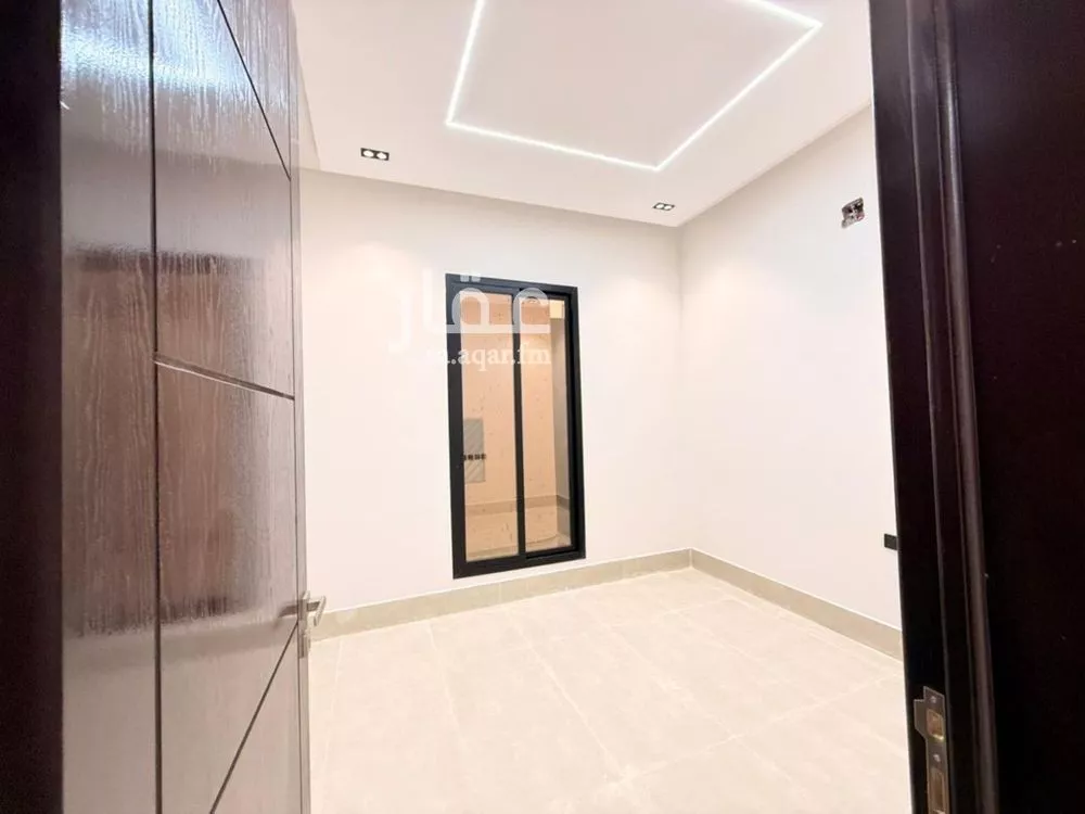 6 bedroom villa in Al Uraija Al Gharbiyah 15