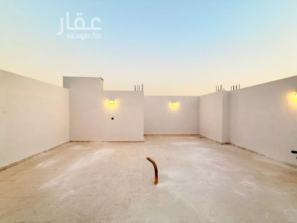 6 bedroom villa in Al Uraija Al Gharbiyah 23