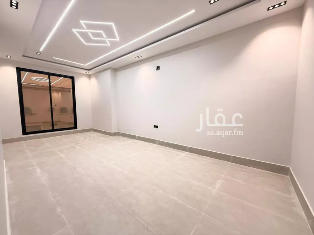 6 bedroom villa in Al Uraija Al Gharbiyah 6