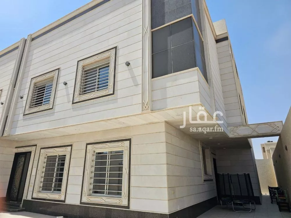 4 bedroom apartment in Al Aridh 2
