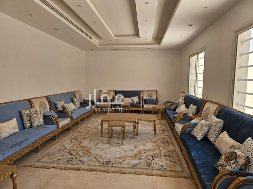 4 bedroom apartment in Al Aridh 11