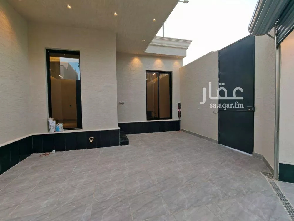 5 bedroom villa in Al Rimal 14