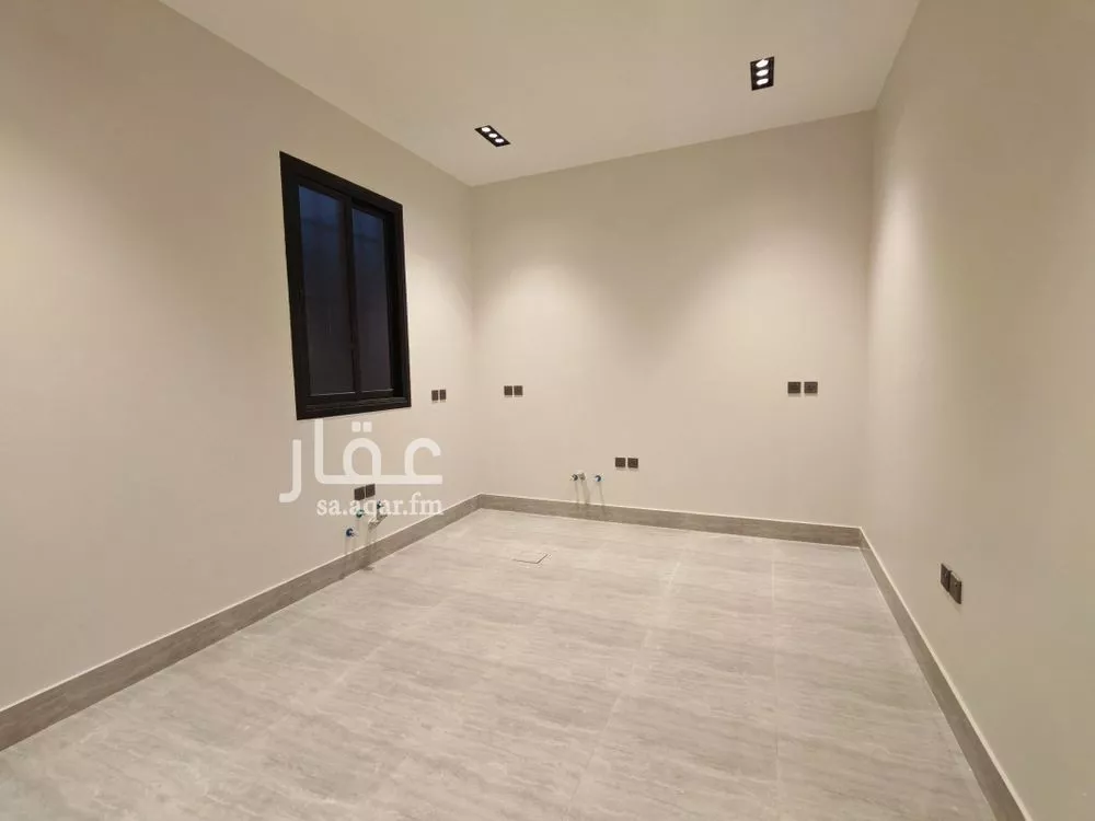 5 bedroom villa in Al Rimal 21