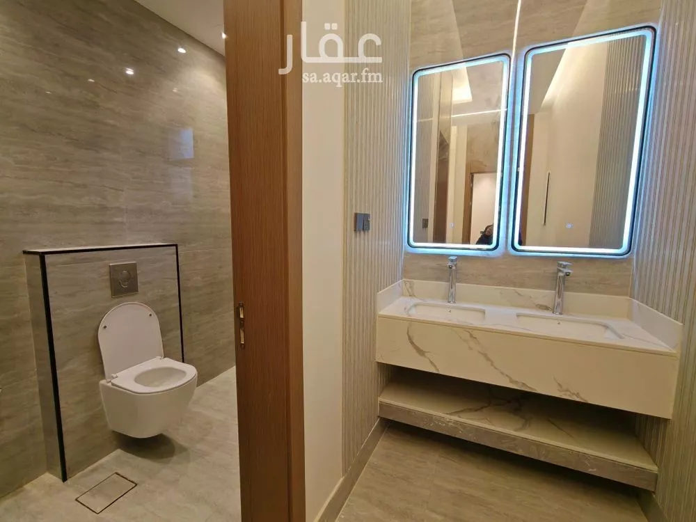 5 bedroom villa in Al Rimal 6