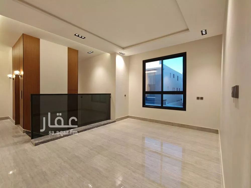 5 bedroom villa in Al Rimal 7