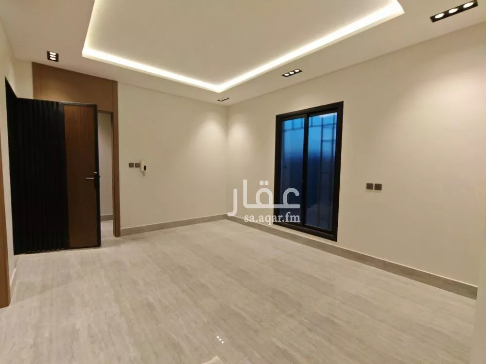 5 bedroom villa in Al Rimal 10