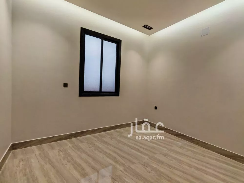 فيلا 5 غرف في الرمال 13