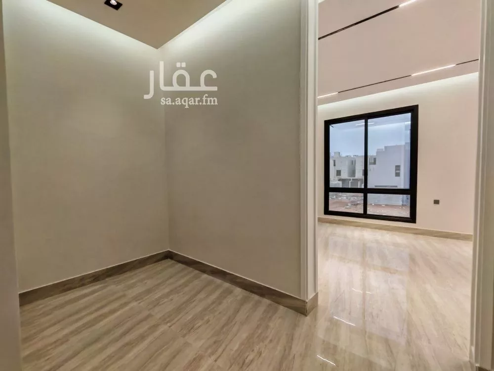 فيلا 5 غرف في الرمال 19