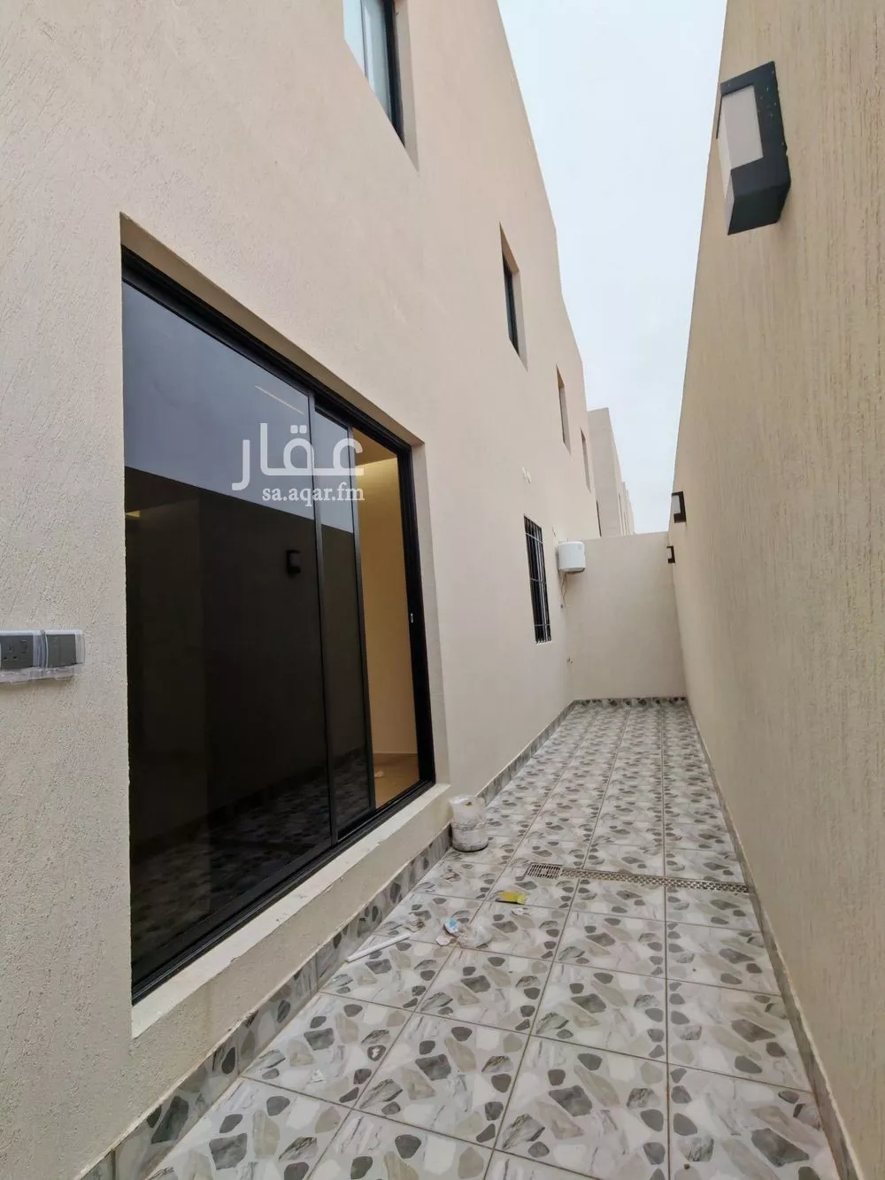 فيلا 5 غرف في الرمال 20