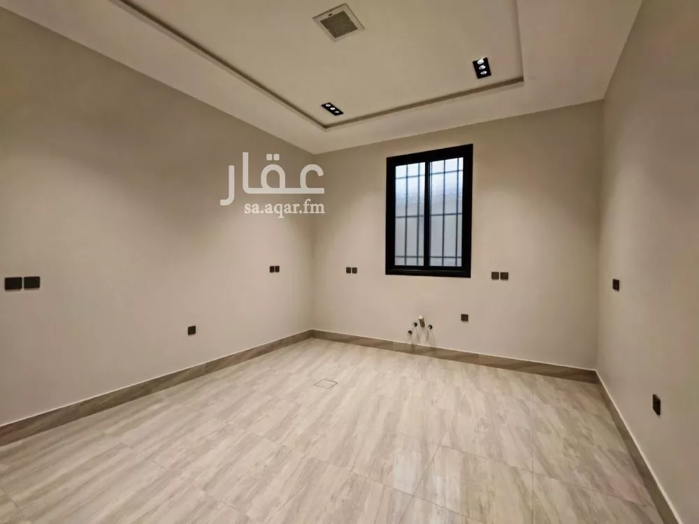 فيلا 5 غرف في الرمال 9