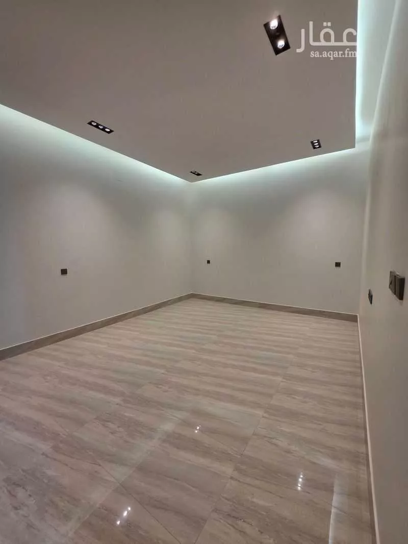 6 bedroom villa in Al Rimal 13
