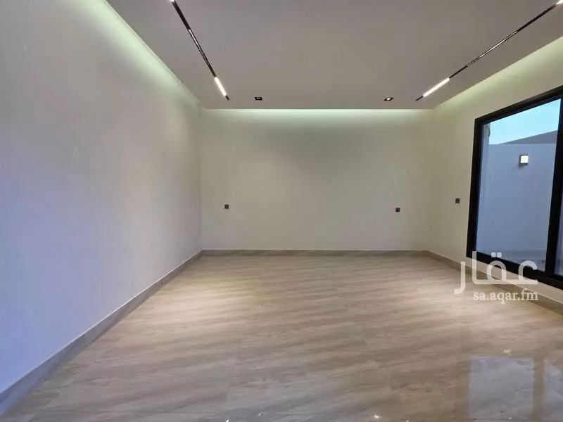 6 bedroom villa in Al Rimal 9