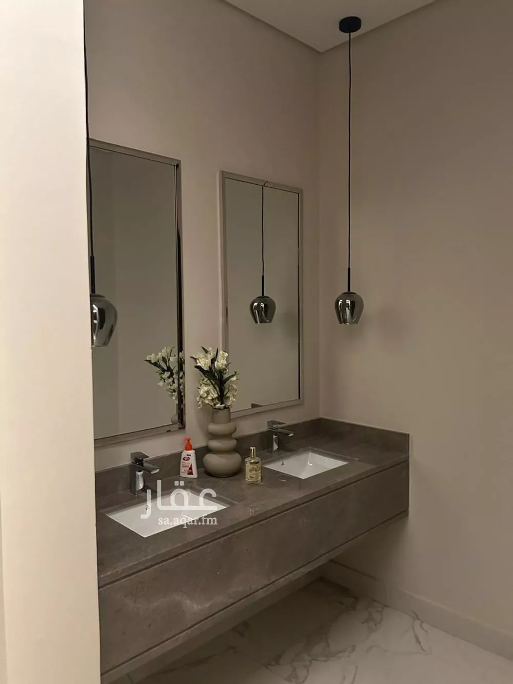 5 bedroom villa in Al Narjis 7
