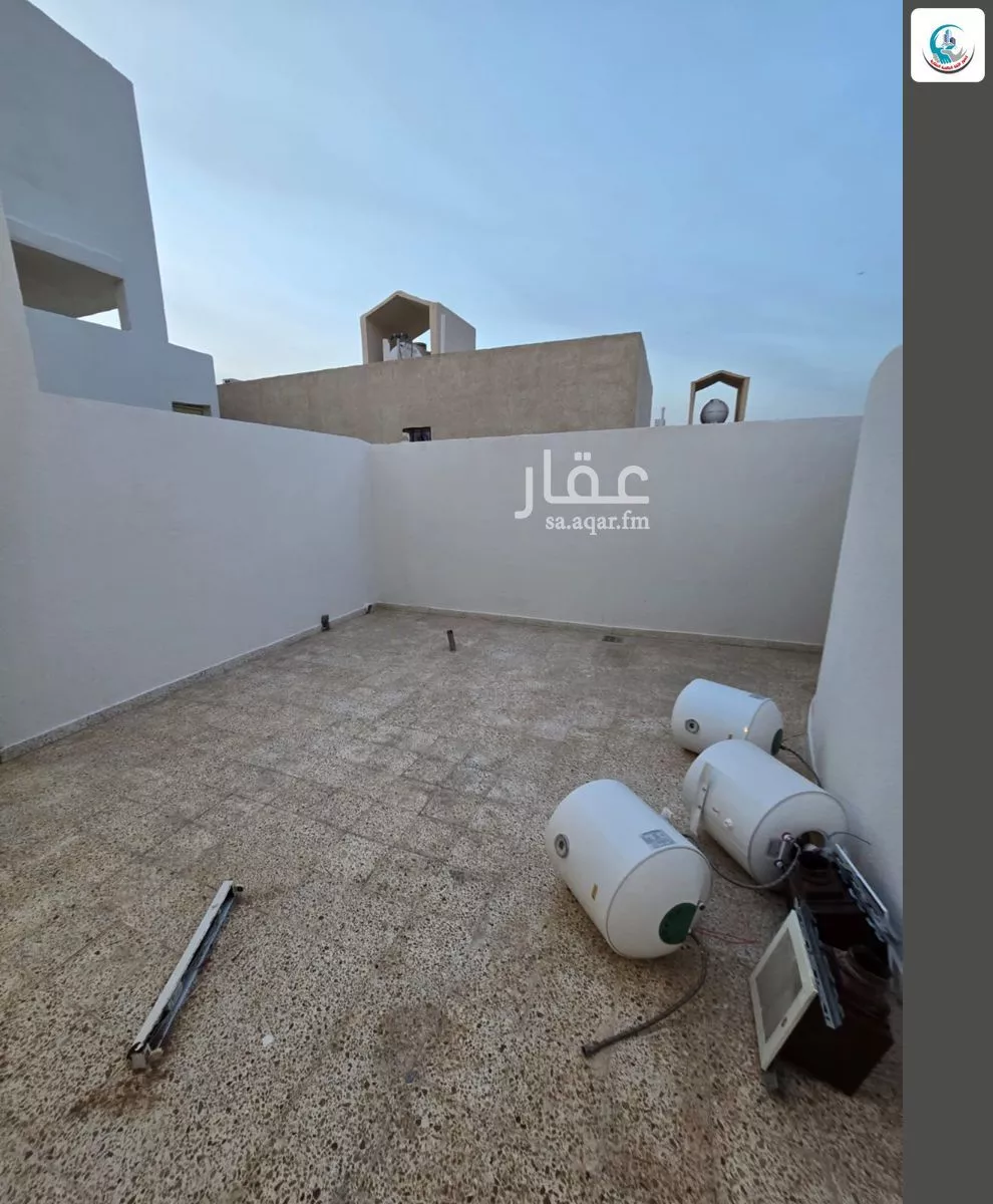 فيلا 8 غرف في الرمال 8