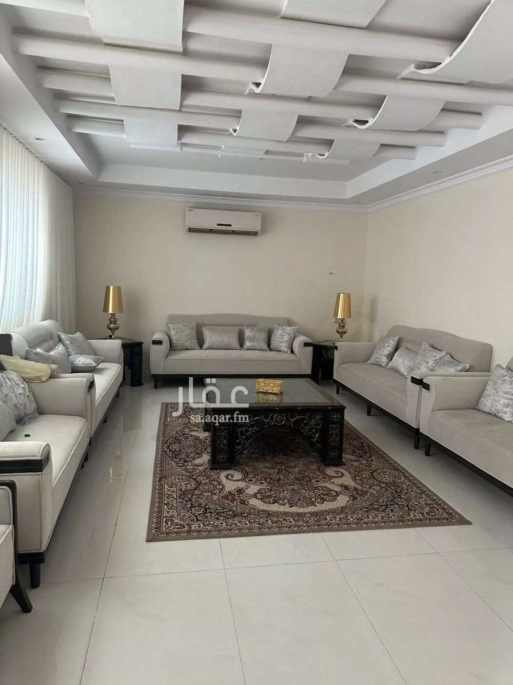 11 bedroom apartment in Sultana 2