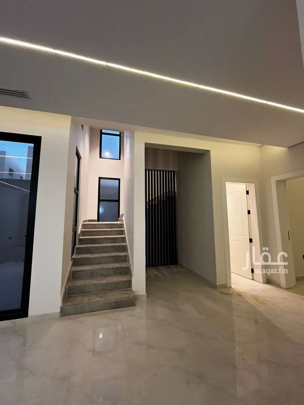 5 bedroom villa in Al Mahdiyyah 6