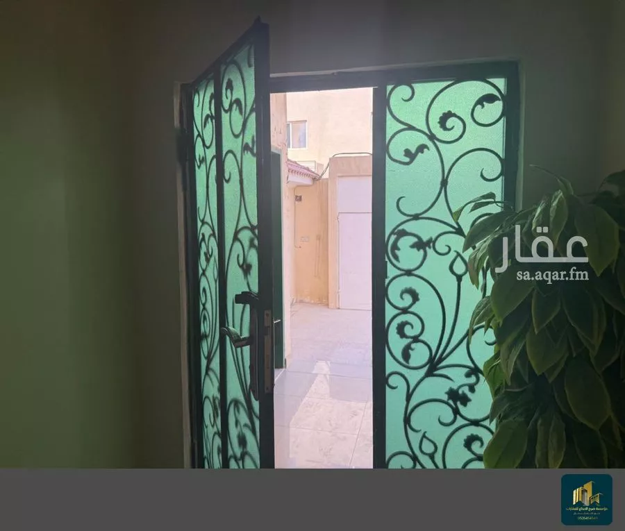 10 bedroom villa in Al Zahrah 6