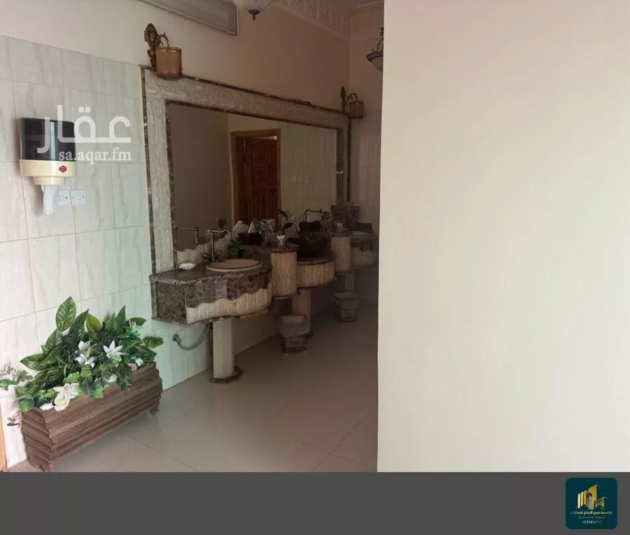 10 bedroom villa in Al Zahrah 7