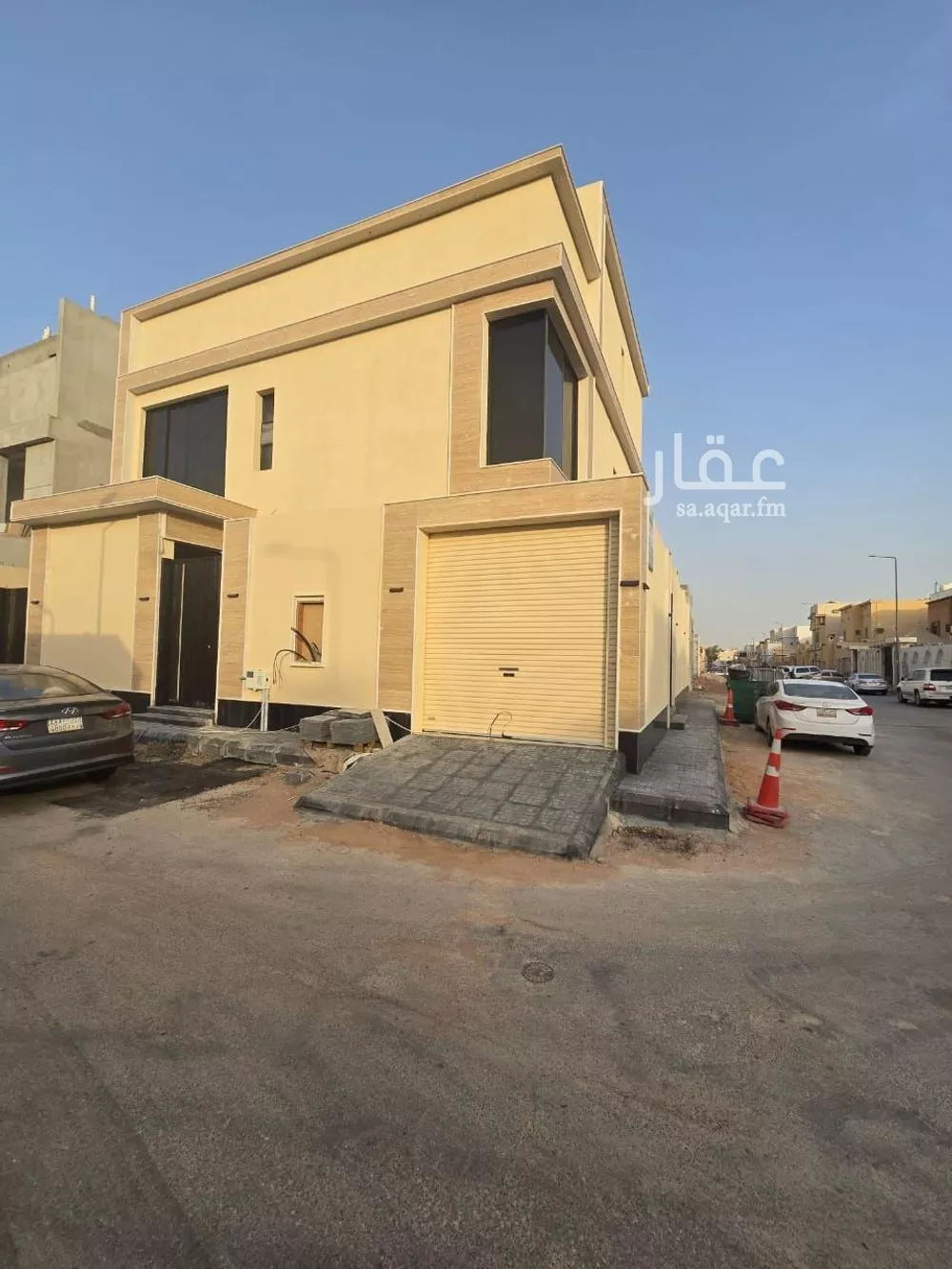 5 bedroom villa in Al Nahda 4