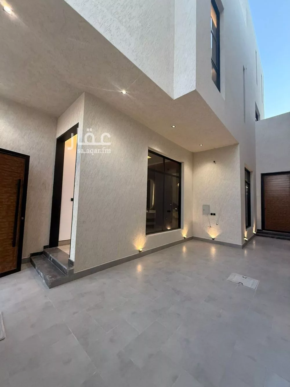 5 bedroom villa in Al Mahdiyyah 2