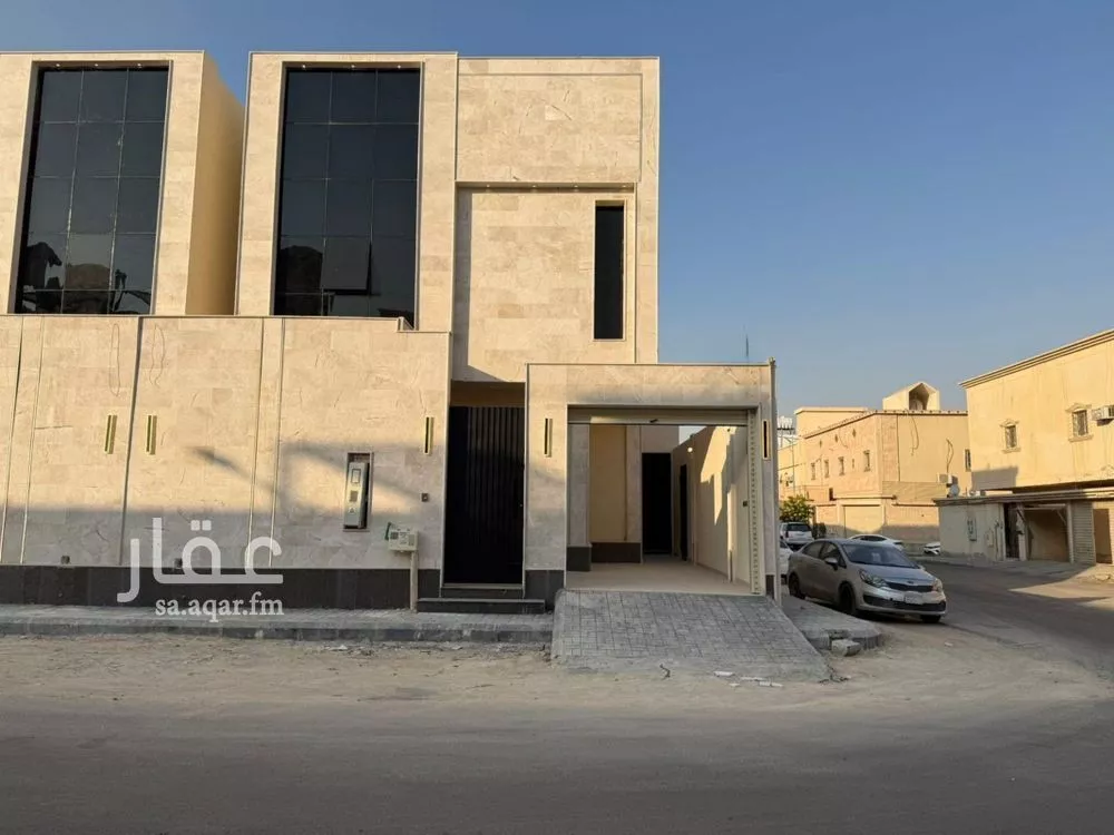 5 bedroom villa in Tuwaiq 2