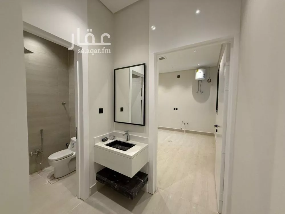5 bedroom villa in Tuwaiq 12