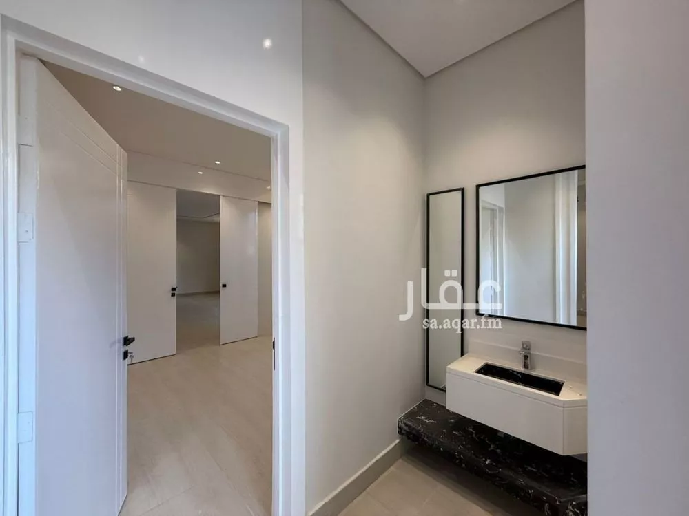 5 bedroom villa in Tuwaiq 17