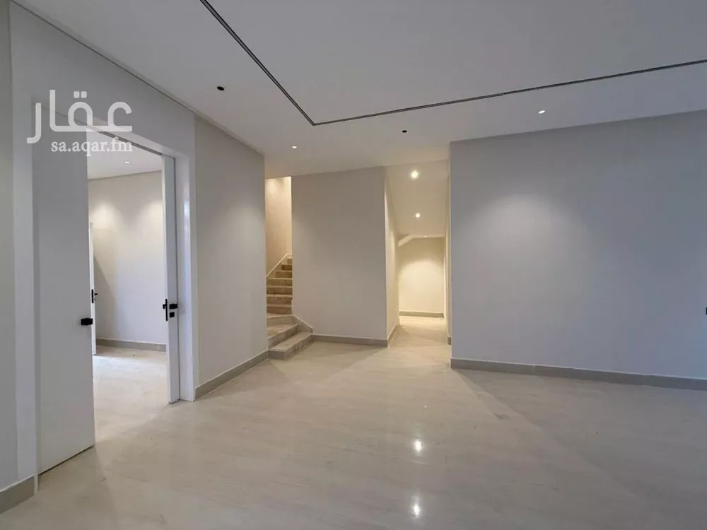 5 bedroom villa in Tuwaiq 5