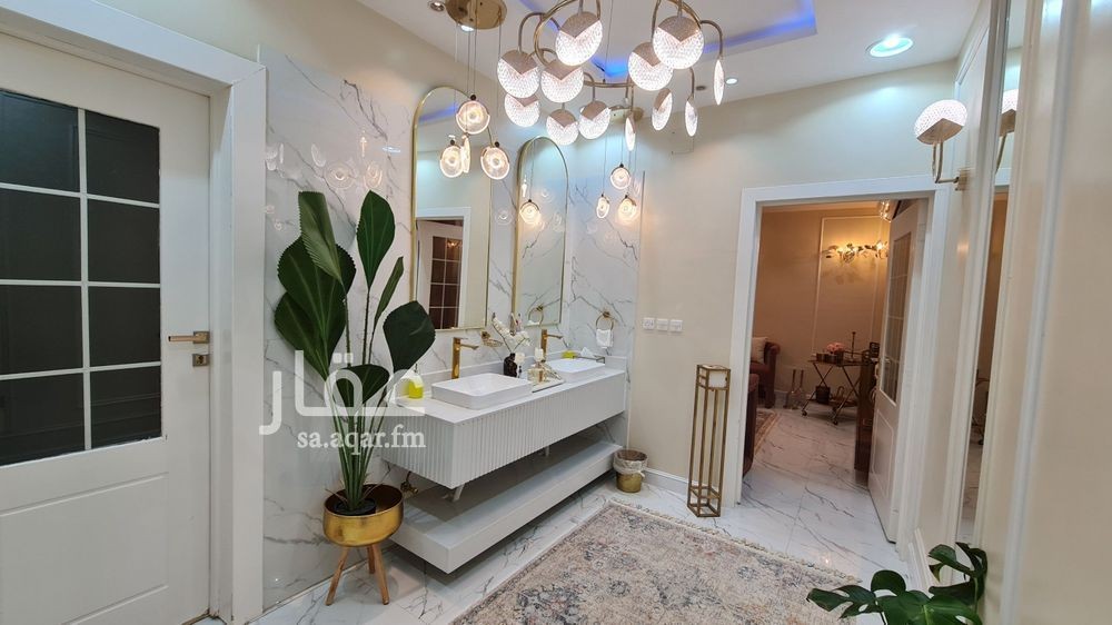 15 bedroom villa in Dhahrat Al Badiah 21