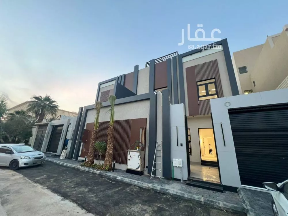 5 bedroom villa in Al Yarmouk 6