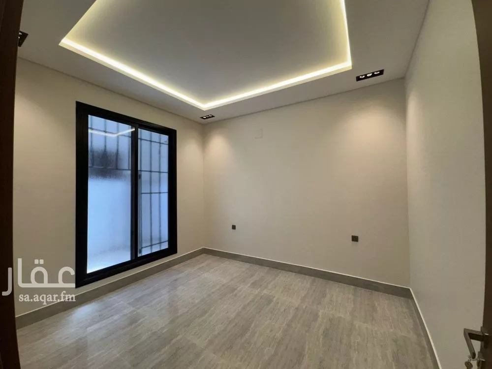 5 bedroom villa in Al Rimal 11