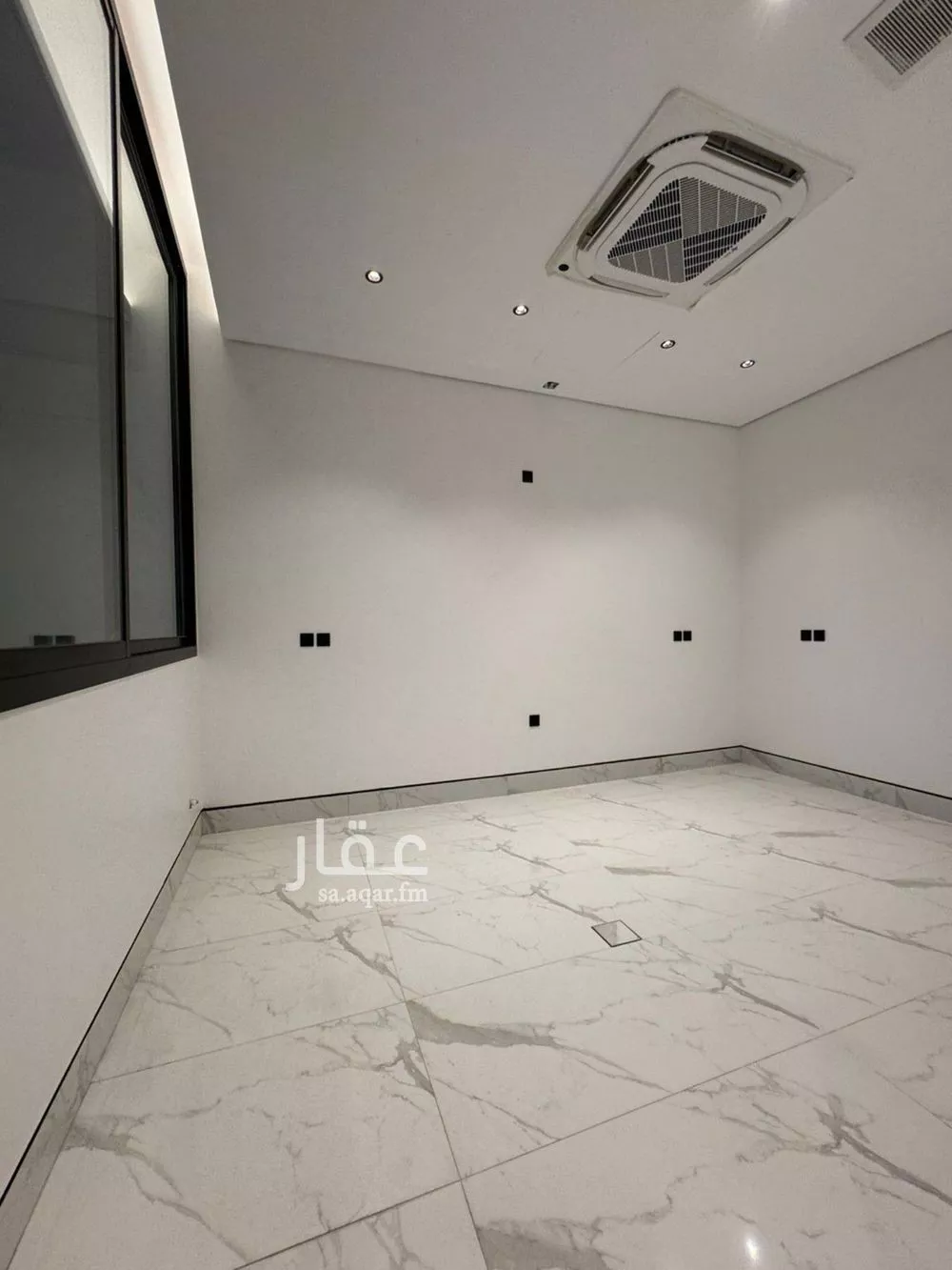 5 bedroom villa in Al Narjis 12