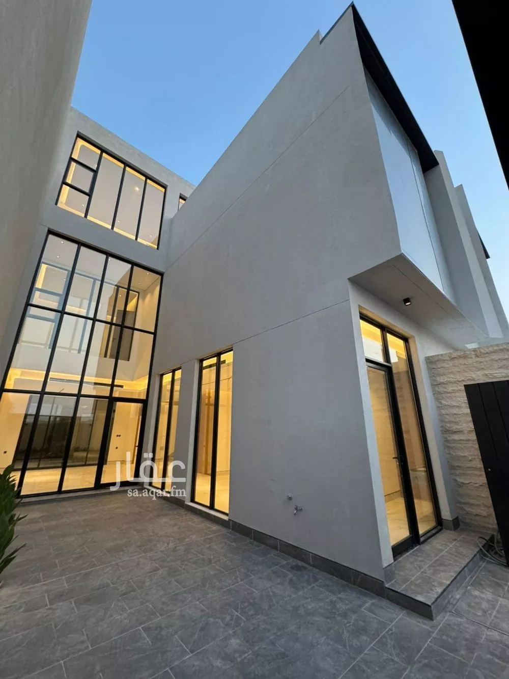 5 bedroom villa in Al Narjis 14