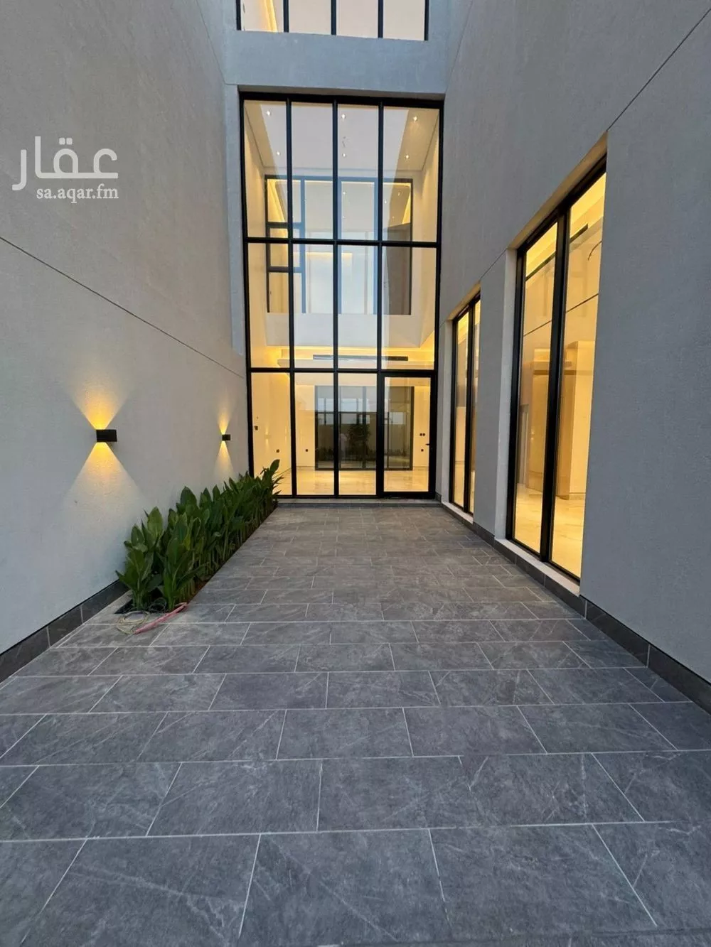 5 bedroom villa in Al Narjis 3