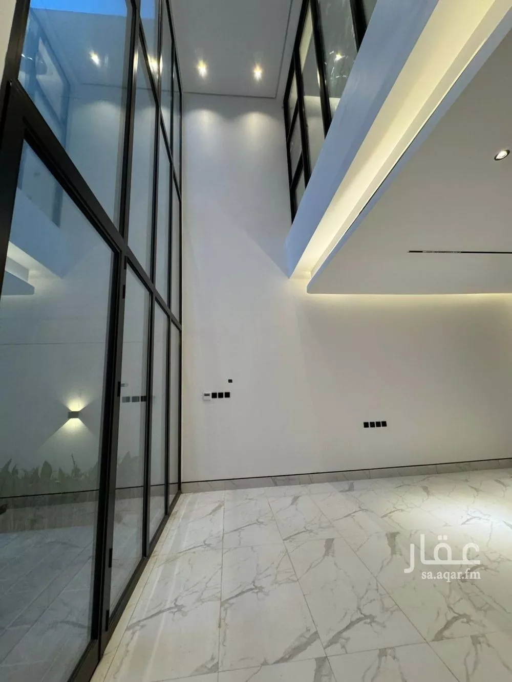 5 bedroom villa in Al Narjis 5