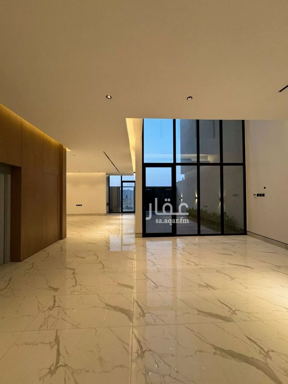 5 bedroom villa in Al Narjis 9