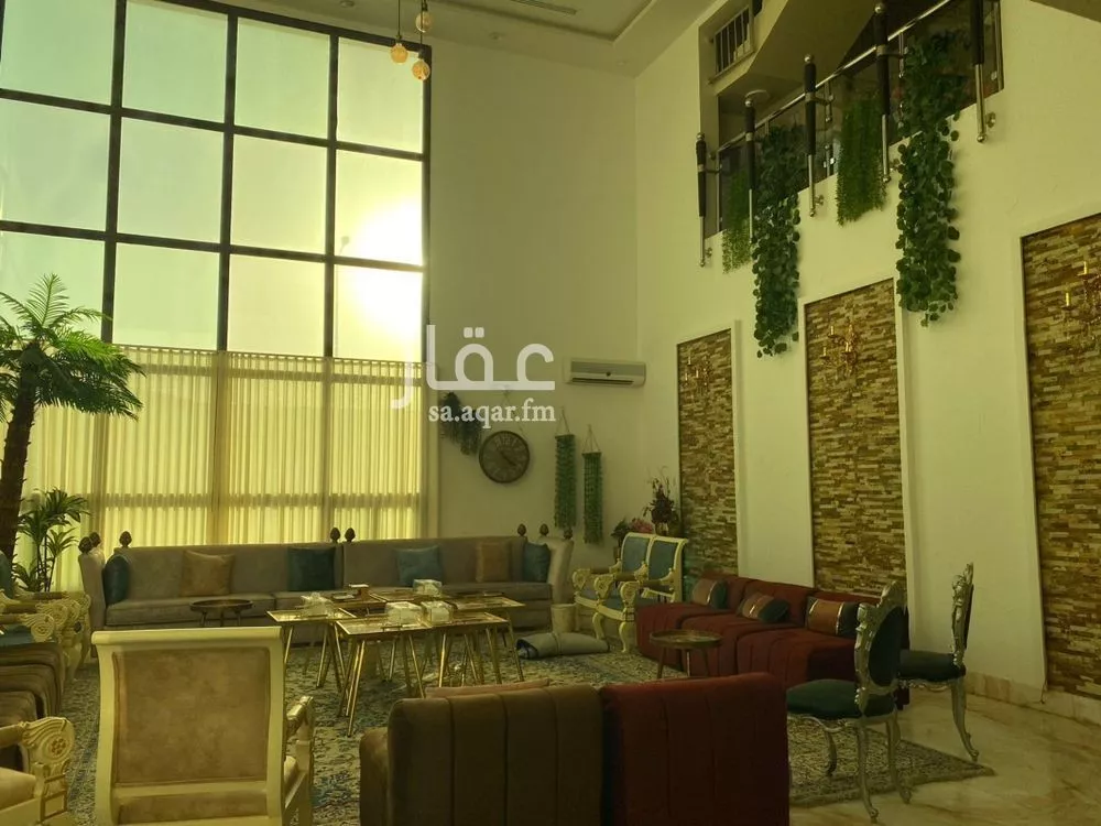 5 bedroom villa in Al Narjis 7