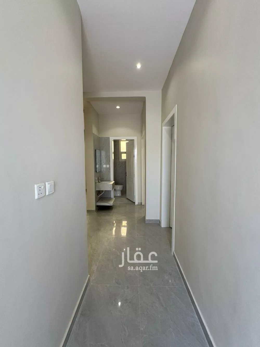 9 bedroom villa in Al Janadriyah 17