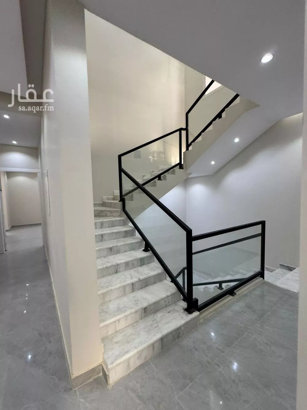9 bedroom villa in Al Janadriyah 27