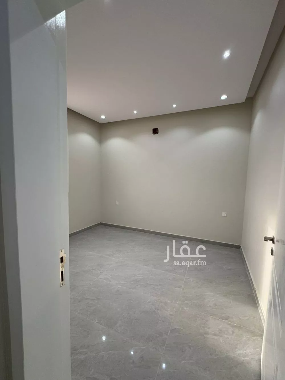 9 bedroom villa in Al Janadriyah 10